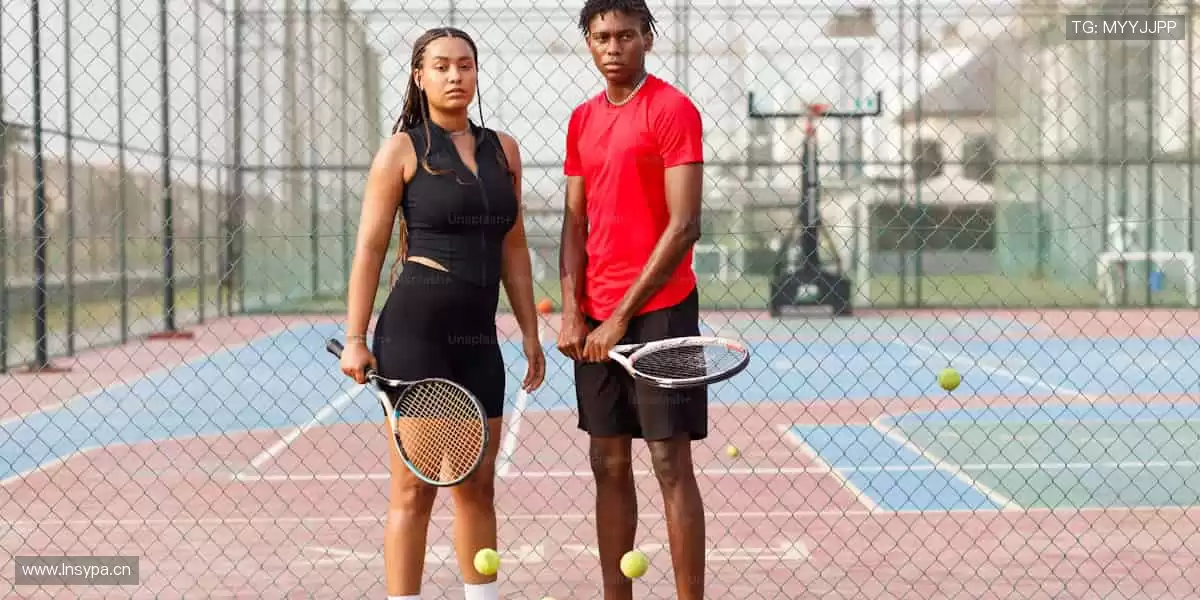 边看边聊,共享体育狂欢!💬🎉